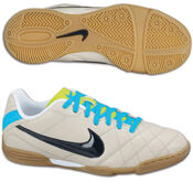 Кроссовки Nike TIEMPO RIO