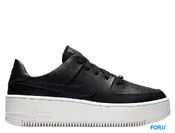 Кроссовки Nike Air Force 1 Sage Low