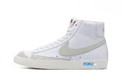 Кроссовки Nike Blazer Mid '77 Vintage 