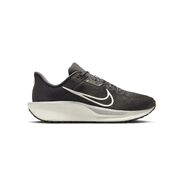 Кроссовки Nike - Men's Quest 6 Shoes